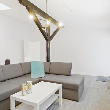 Charming - Luxurious 1 Bedroom Apartment In The Heart Of Aalborg Exterior photo